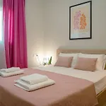 Sophia's Coastal Retreat *