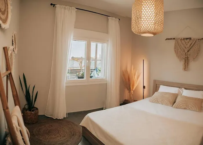 Sophia's Coastal Retreat *