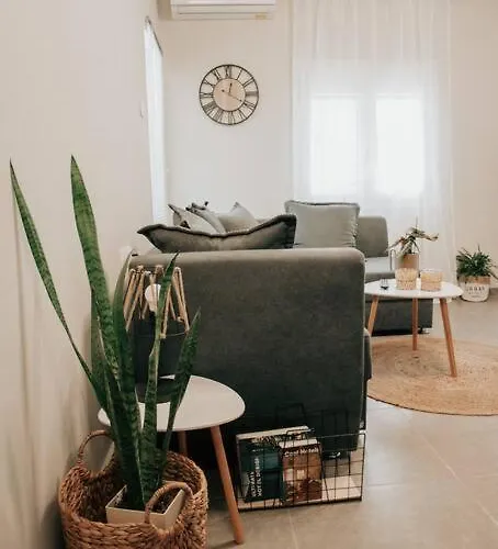 Sophia's Coastal Retreat Ferienhaus *